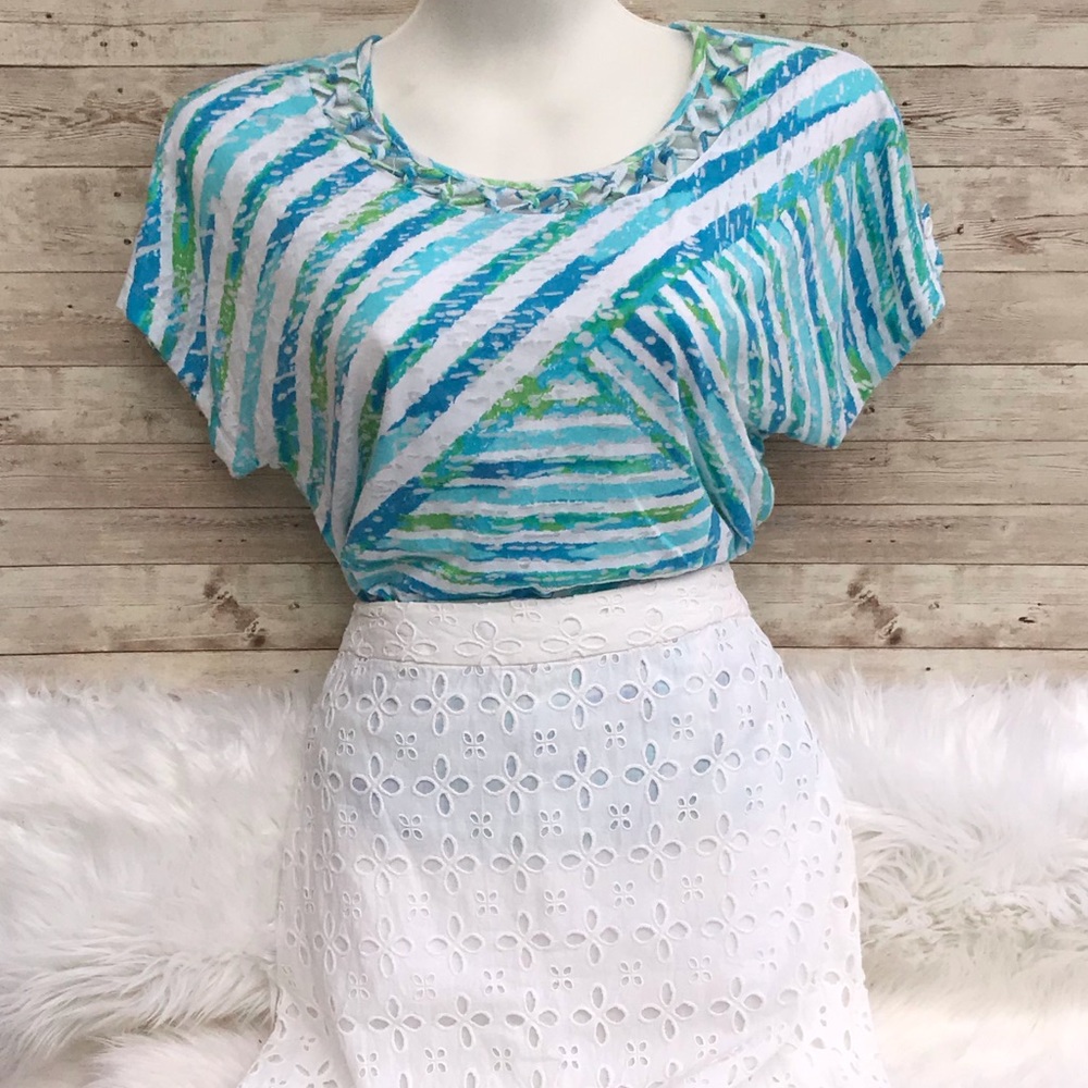 Blue, Green & White Spring Top Size Petite Medium